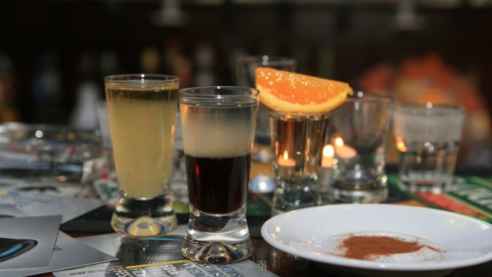 Spróbujcie festiwalowych drinków w klubach 50. KFF