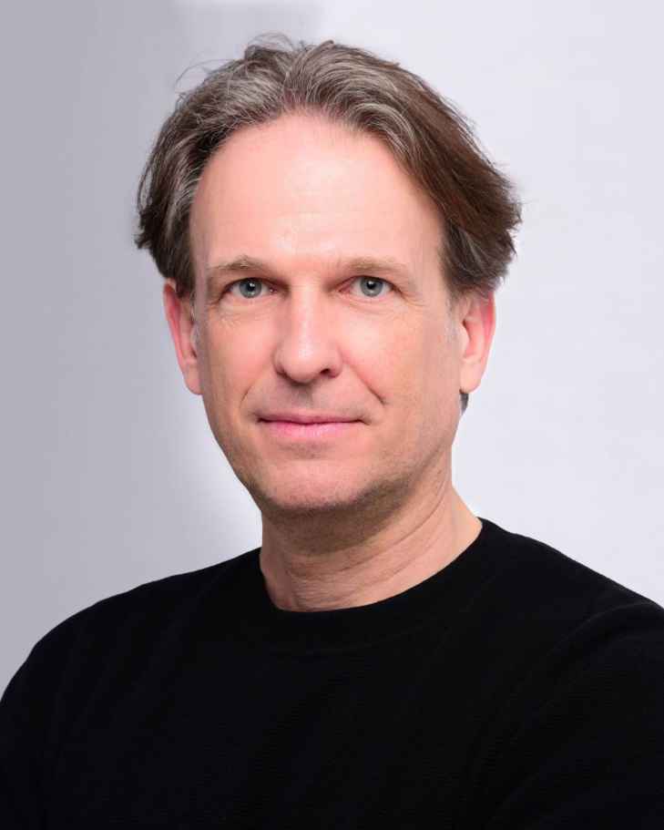 Gunter Atteln , portret jurora